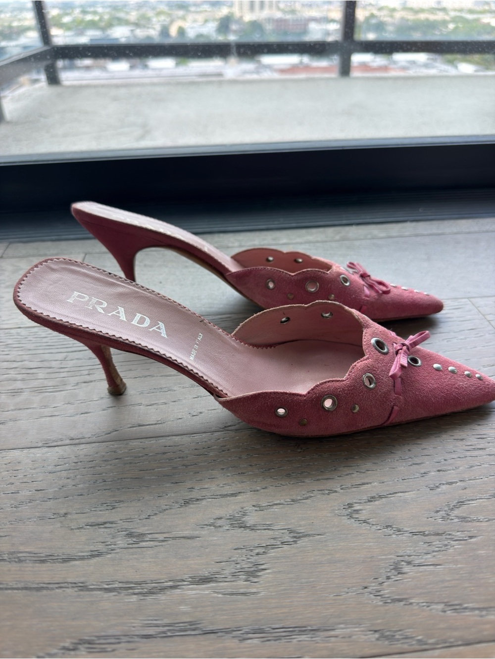 Prada Pink Suede Pointed-Toe Mule with Grommet & Bow Detail - Picture 2 of 4